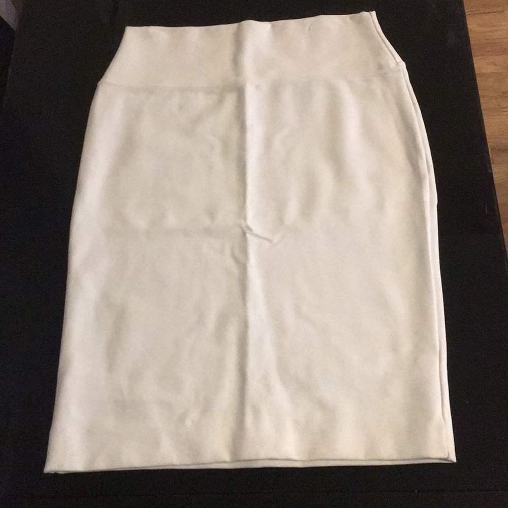 Junee white pencil skirt